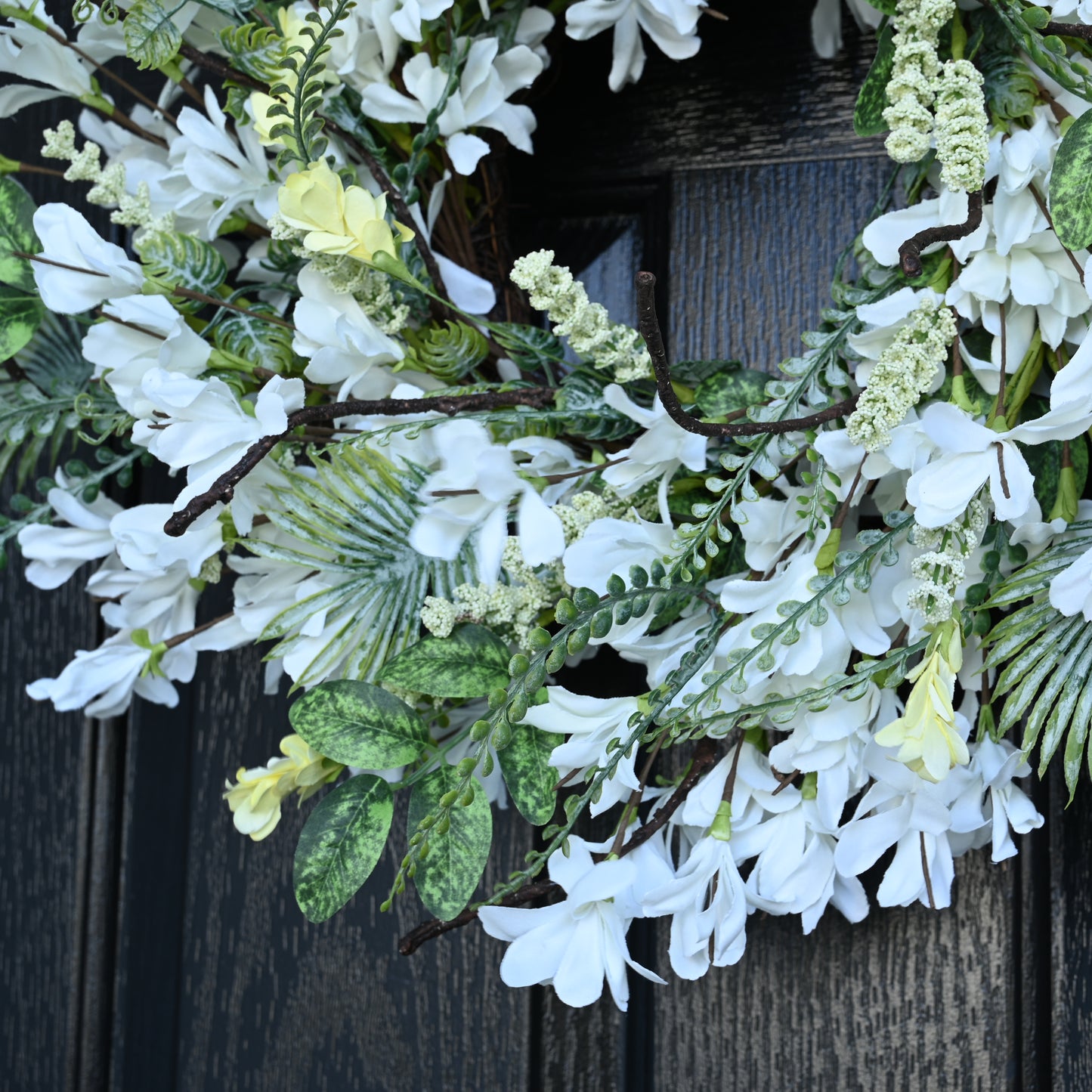 Front door wreath | Spring Wreath | 18inch Wreath |White forsythia