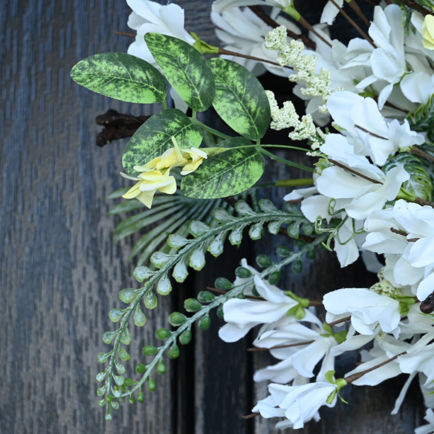 Front door wreath | Spring Wreath | 18inch Wreath |White forsythia